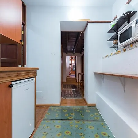 Διαμέρισμα Historical House 2. Cathedral Views *